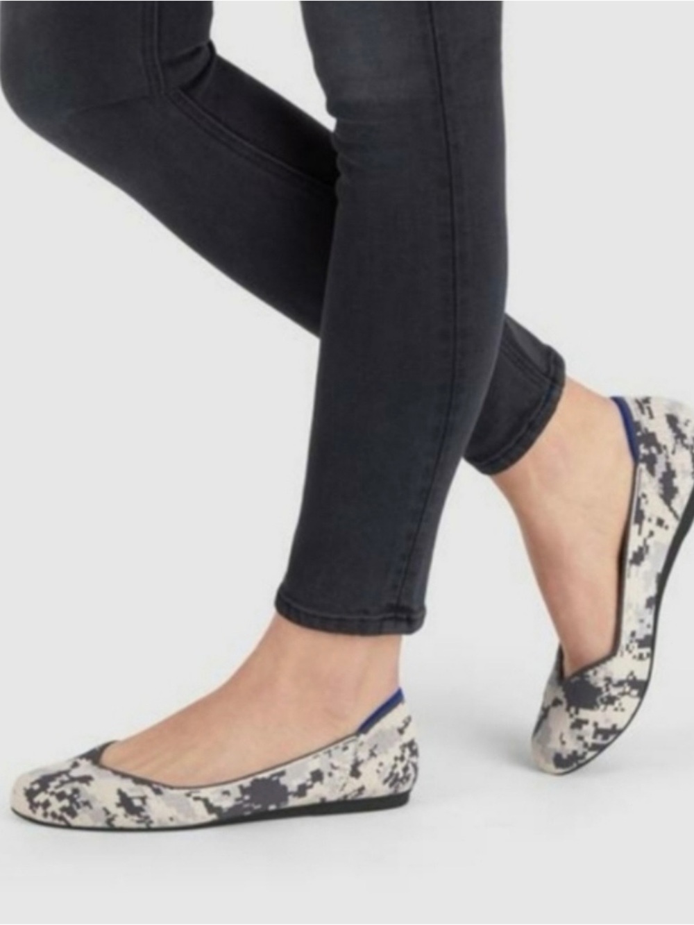 Rothy's Women's Retired Ash Grey Camo The Flat size 7